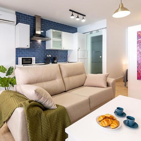 Malagueta Freshapartments Malaga Exterior photo