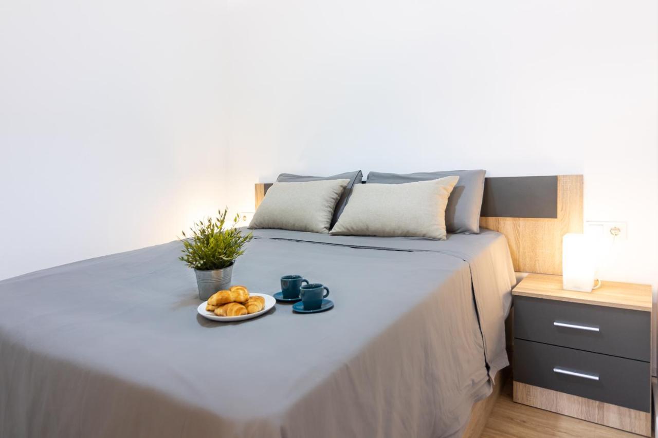 Malagueta Freshapartments Malaga Exterior photo